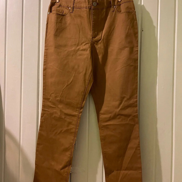 Bandolino straight leg denim jeans-10 NWT - Picture 3 of 11